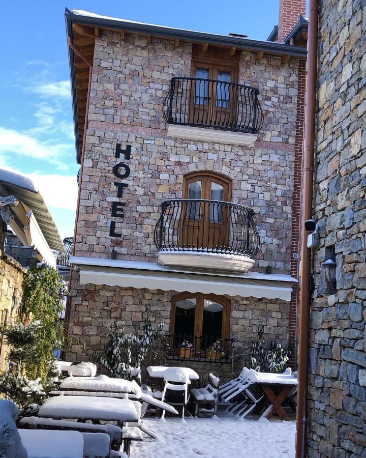 Hotel Ambassador Воскопоя Экстерьер фото
