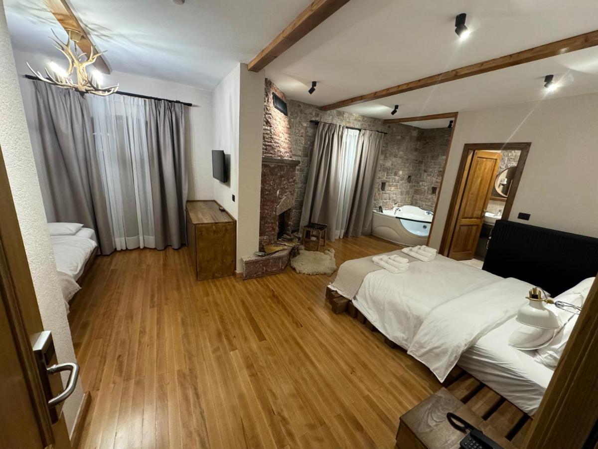 Hotel Ambassador Воскопоя Экстерьер фото
