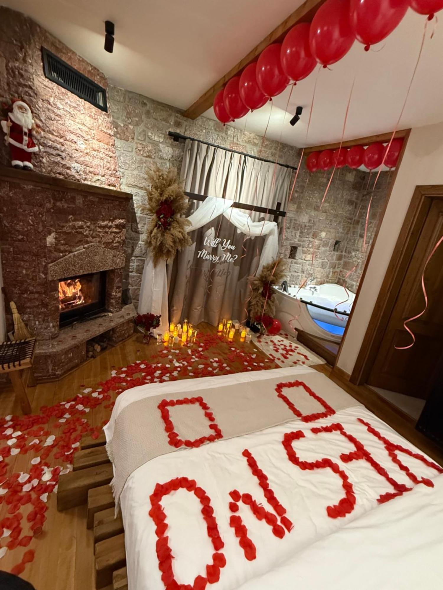 Hotel Ambassador Воскопоя Экстерьер фото